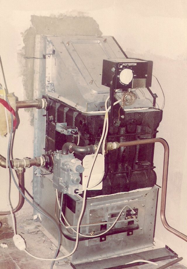 the furnace with horizontal flue powered by piped gas